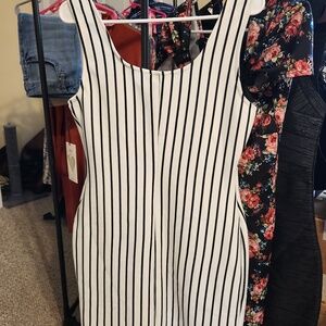 Xl women’s tight fitting dress